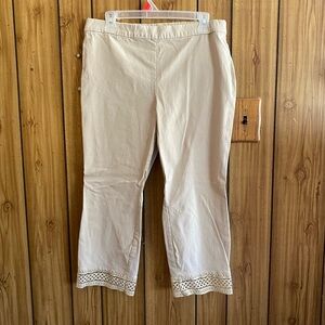 Cream Cropped Pants with Crochet Hem by Susan Graver